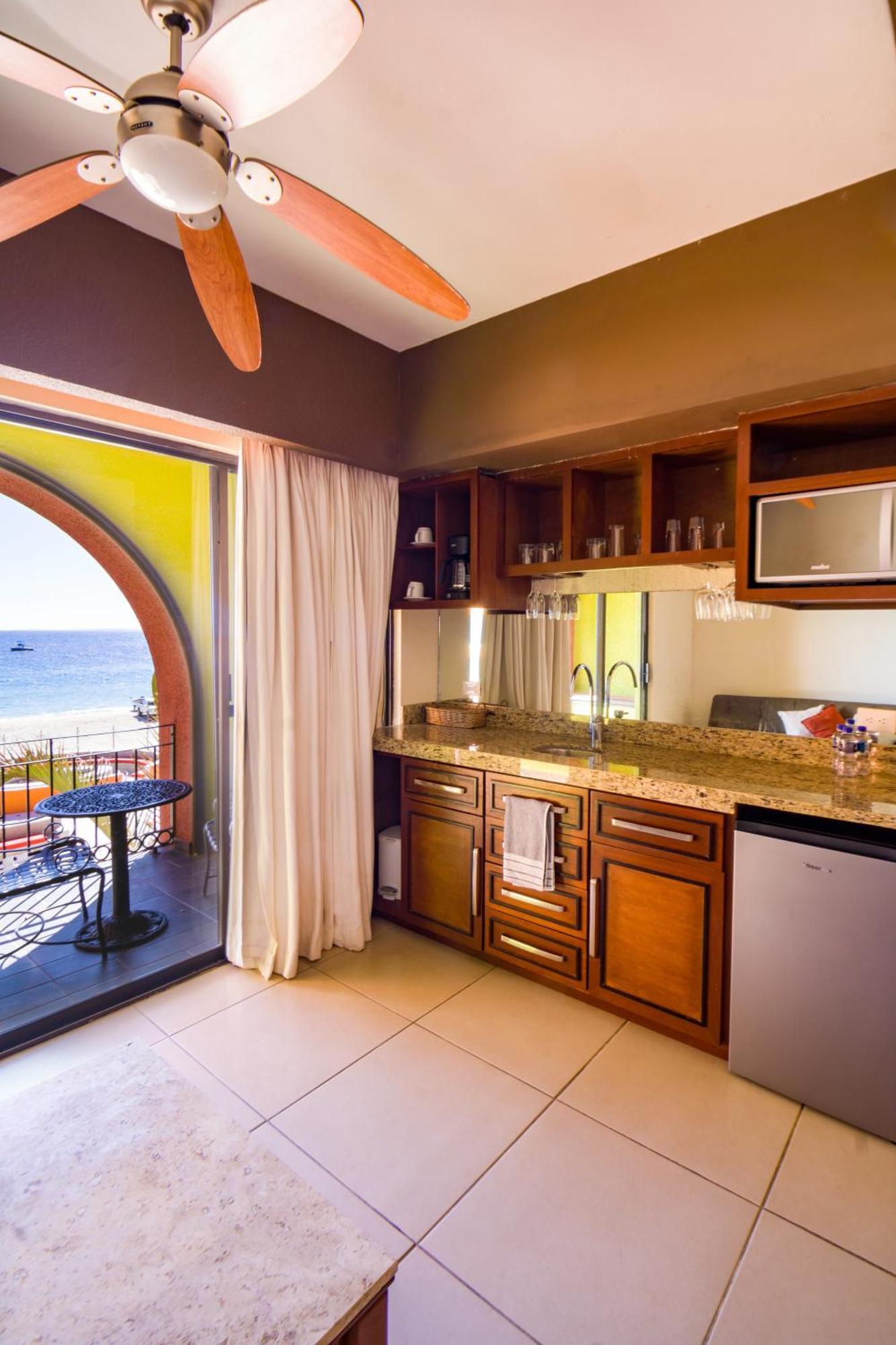Hotel Palmas De Cortez ลอส บาร์ริเลส ภายนอก รูปภาพ