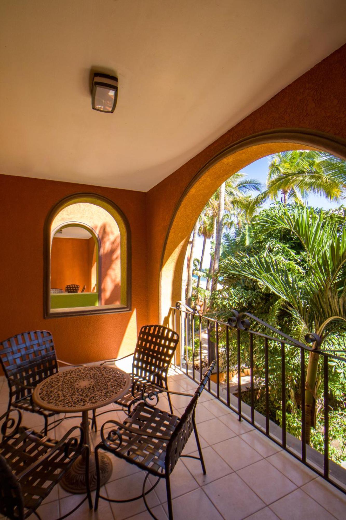 Hotel Palmas De Cortez ลอส บาร์ริเลส ภายนอก รูปภาพ