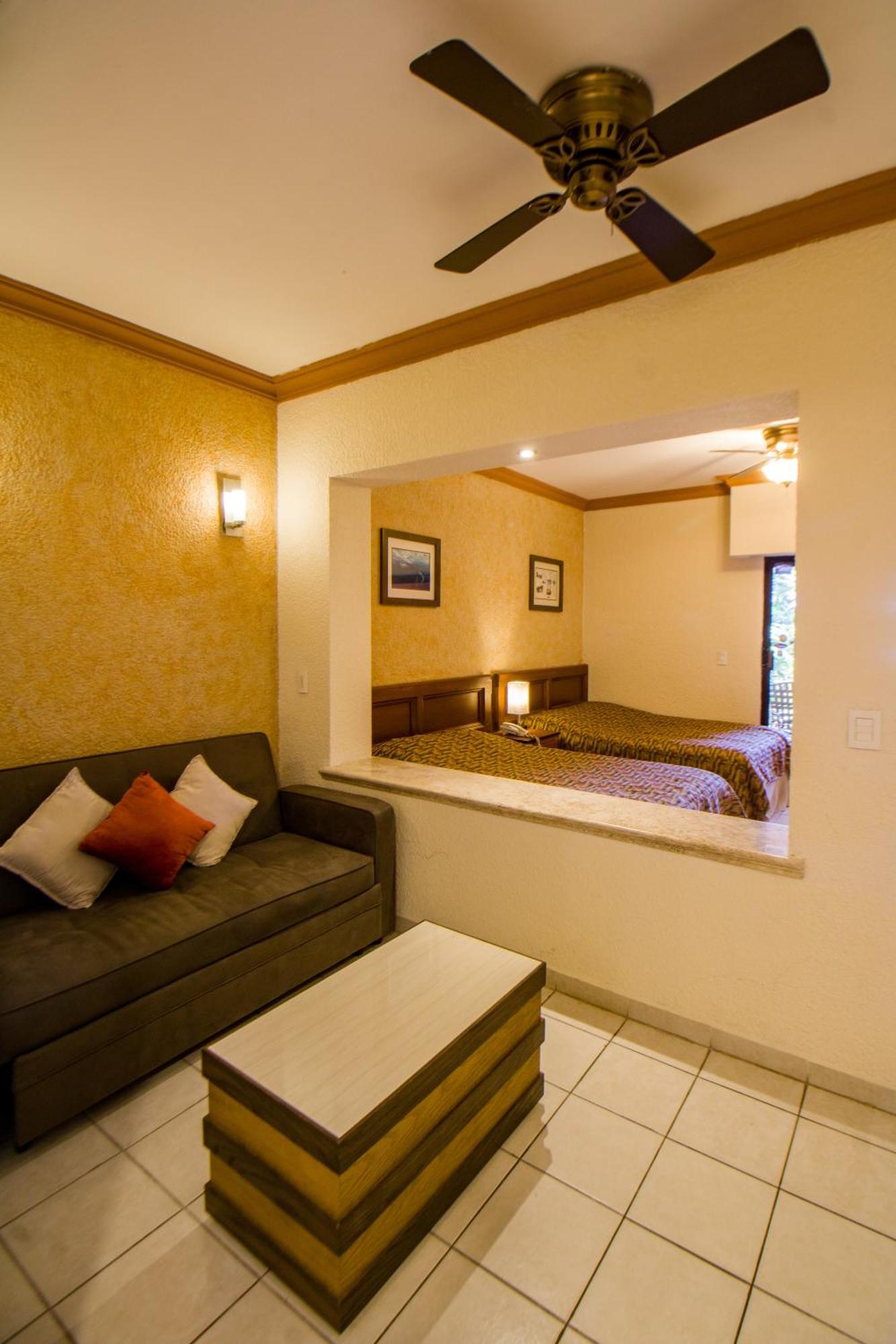Hotel Palmas De Cortez ลอส บาร์ริเลส ภายนอก รูปภาพ