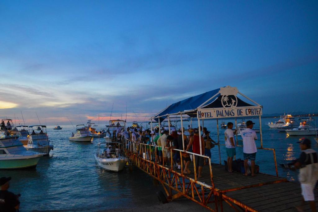 Hotel Palmas De Cortez ลอส บาร์ริเลส ภายนอก รูปภาพ